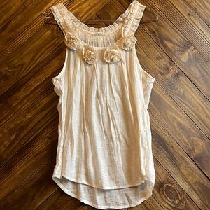 Mine sleeveless top. Size: Medium. Color: cream